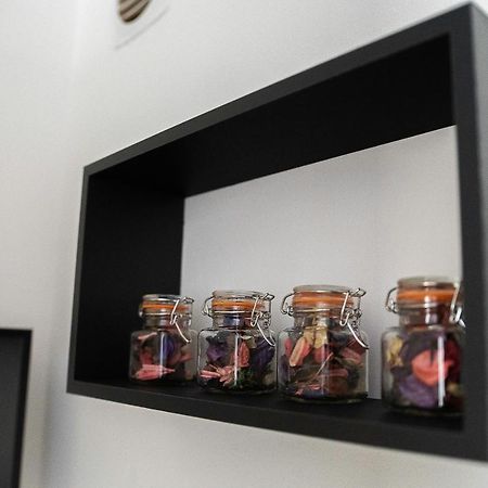 Lorraine Apartment Mantes-la-Jolie ภายนอก รูปภาพ